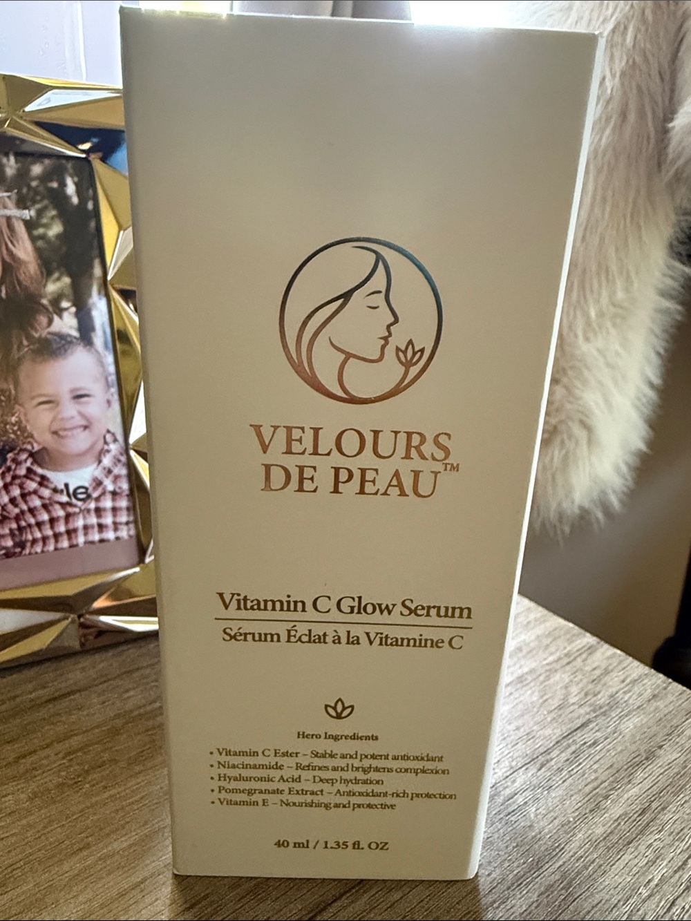 Vitamin C Glow Serum - White